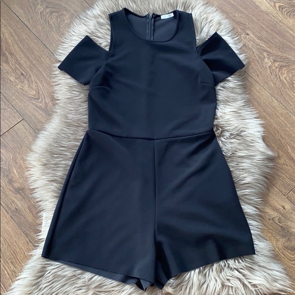 Zara Short Sleeve Cold Shoulder Romper in Black - Picture 2 of 9